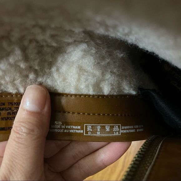 Unstructured By Clarks  Elda Mid Suede Ankle Boot - Picture 7 of 11